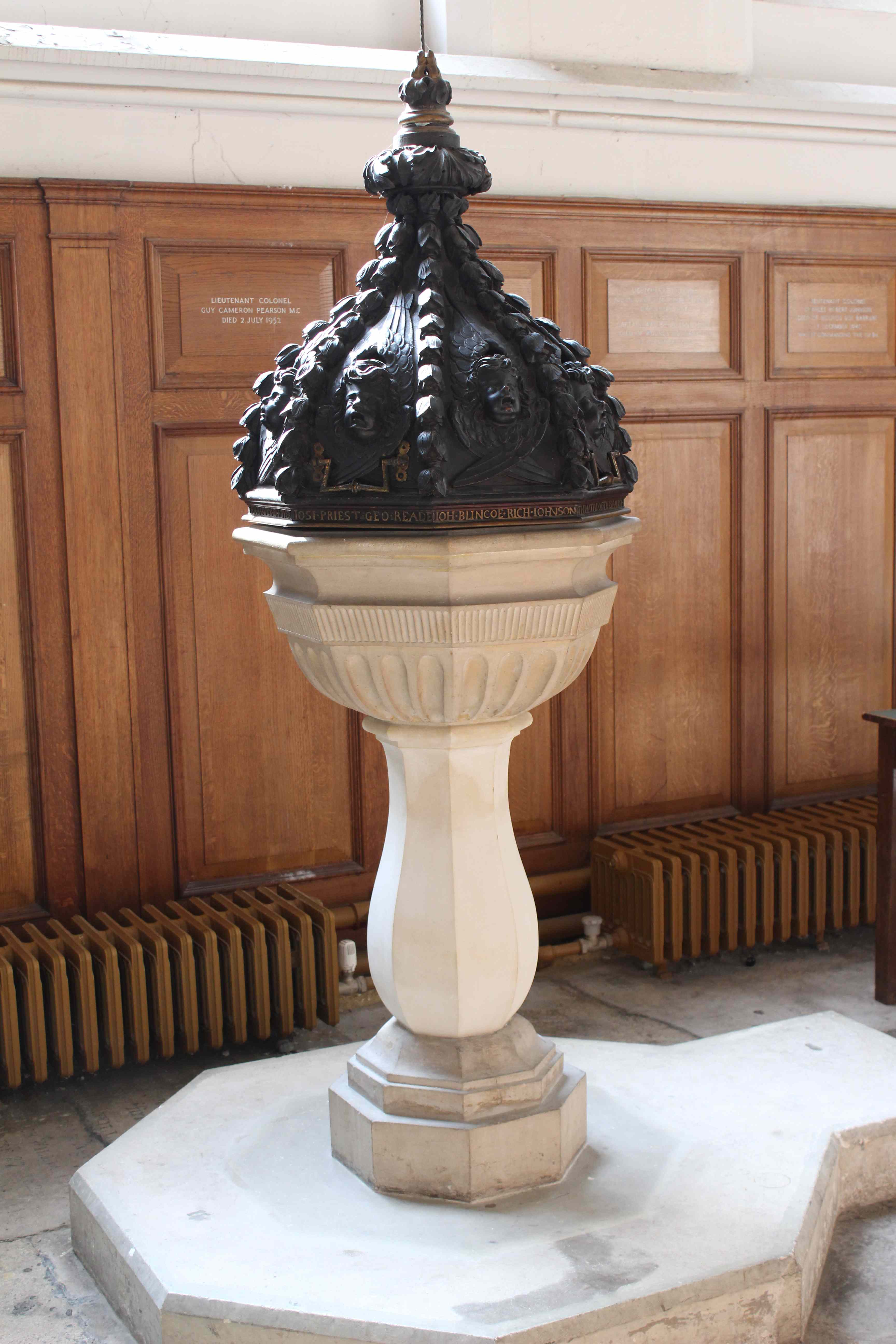 London Newgate The Church of St. Sepulchre